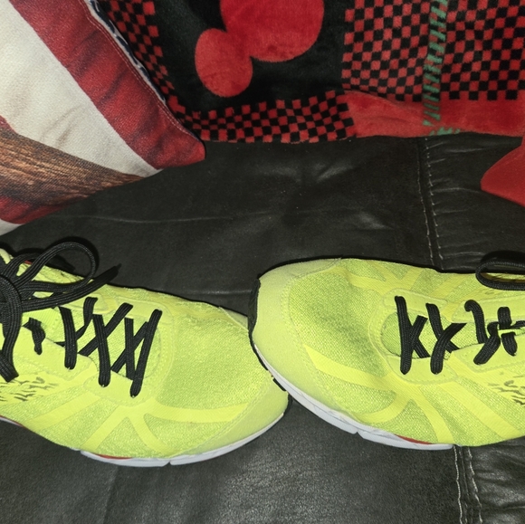 361 Women's Feisu Spark/Fiery Running Shoes - Picture 4 of 6